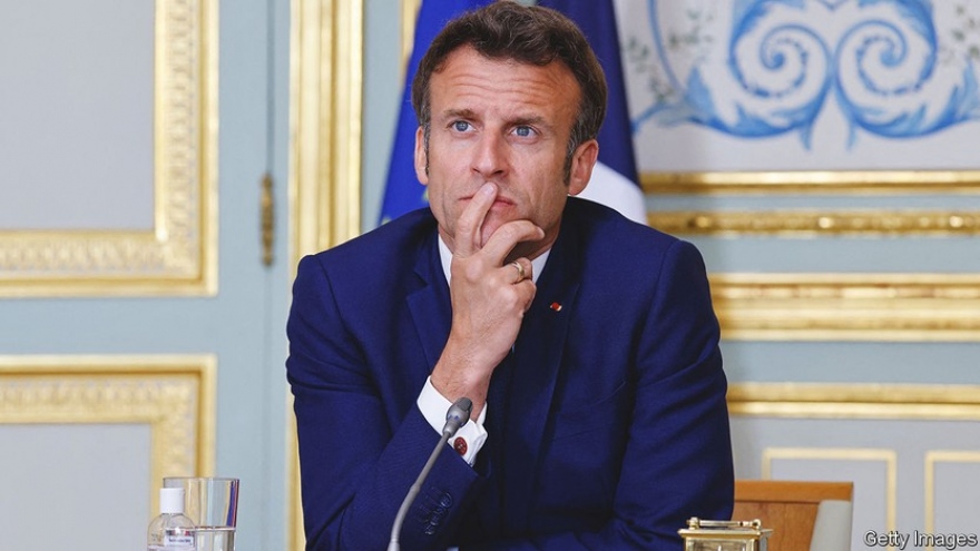 Tổng thống Pháp kêu gọi các đảng đối lập tránh bế tắc chính trị